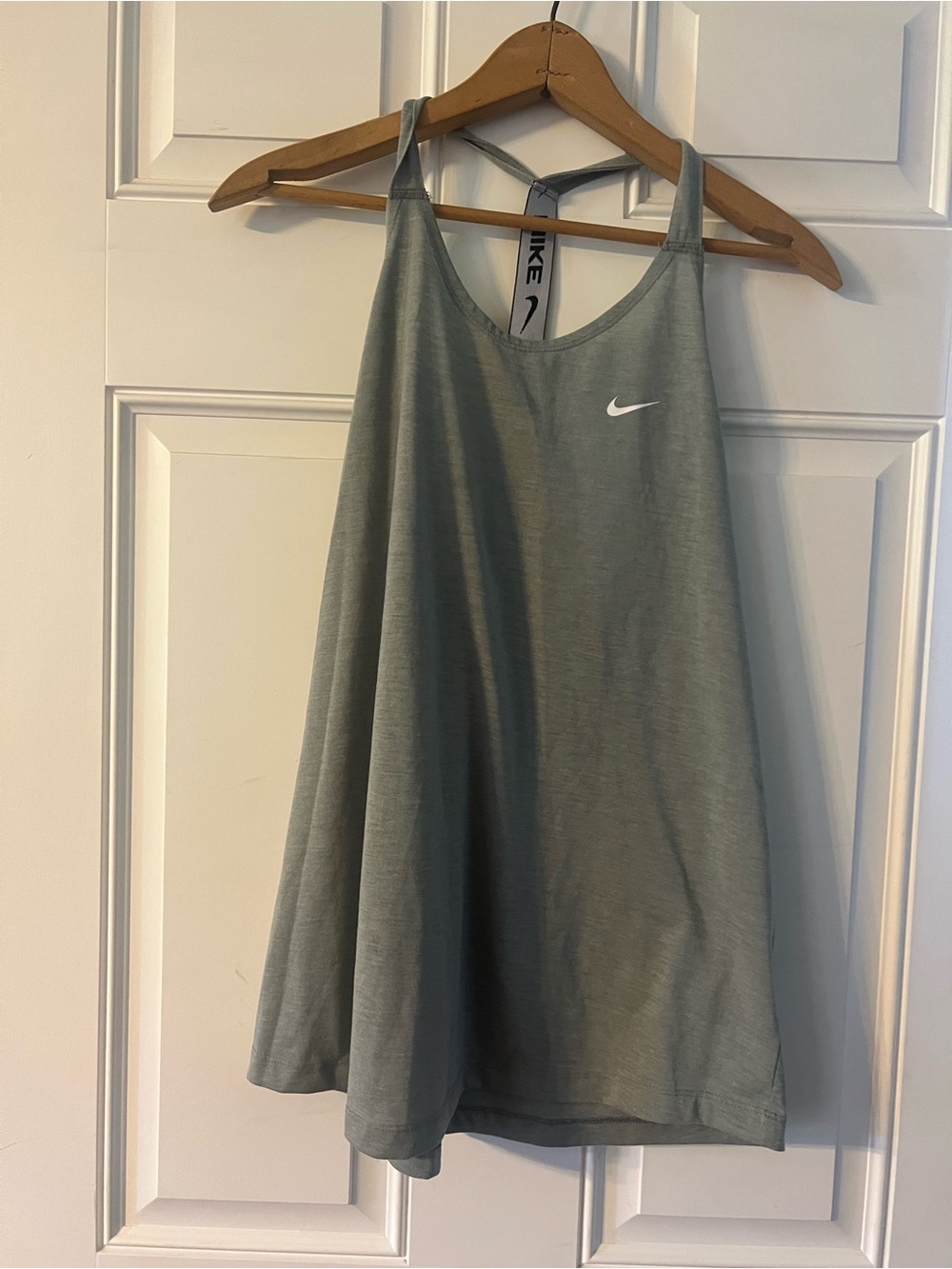 Nike Dri Fit Size Large Tank